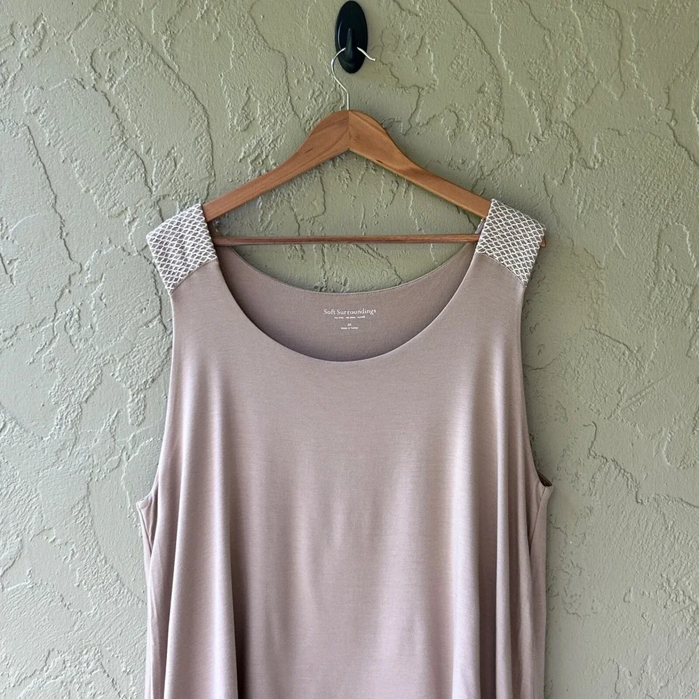 Soft Surroundings Women's 2X Beige Layered Rayon Sleeveless Tunic Tank Top - Picture 2 of 10